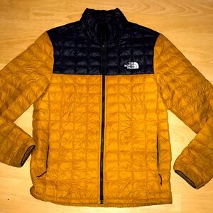 North face thermoball jacket mens size medium